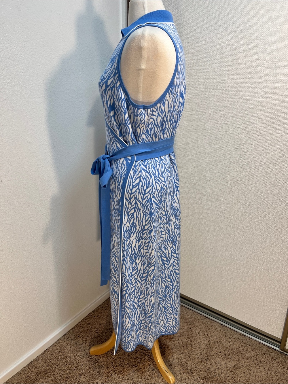 DVF x Target Blue White Zebra Wrap Midi Dress XXL NWOT - Picture 6 of 10